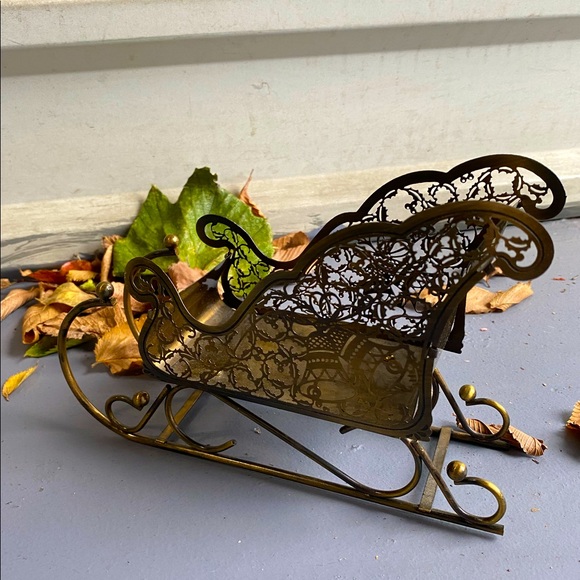 Vintage Brass Sleigh - Picture 2 of 9